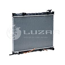 LUZAR LRC081E3 (253103E730 / 253103E740 / 253103E830) радиатор системы охлаждения  Sorento (Соренто) (06-) 2.5d at (lrc 081e3)