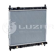LUZAR LRC1725 (2131008150 / 21310081502131008250 / 2131008250) радиатор системы охлаждения ssangyong rexton (02-) 2.7xdi (lrc 1725)
