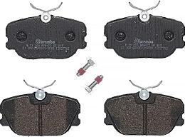 Комплект тормозных колодок SAAB 900 I (AC4, AM4) 2.0 Kw 73 10/85 - 09/88 F